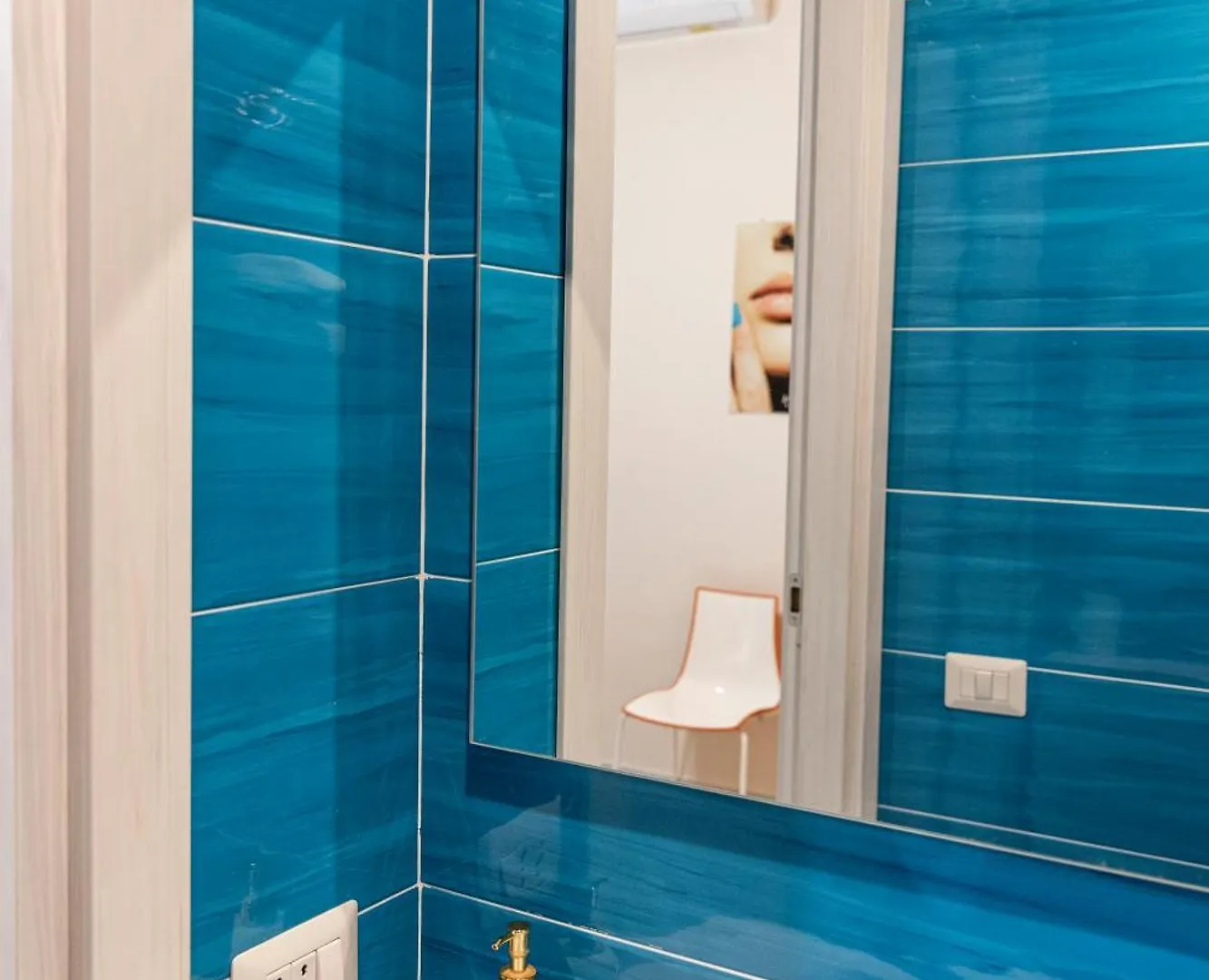 Charm House Apartment Naples Italy